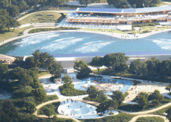 Enfield’de, Londra’nın ilk yapay sörf gölü için onay verildi