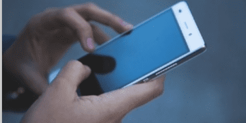 İngiltere’de, GP randevuları artık gün boyu online talep edilebilecek