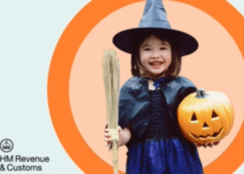 570,000 families avoid the Hallowe’en chills by using Tax-Free Childcare
