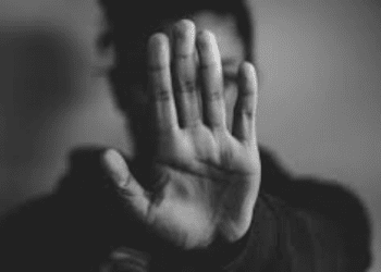 Enfield’de gençlik şiddetine karşı ‘Önleme Paneli’ kuruluyor