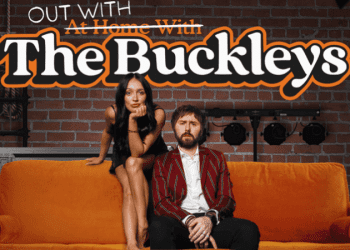 YouTube’un sevilen çifti James ve Clair Buckley’den canlı turne