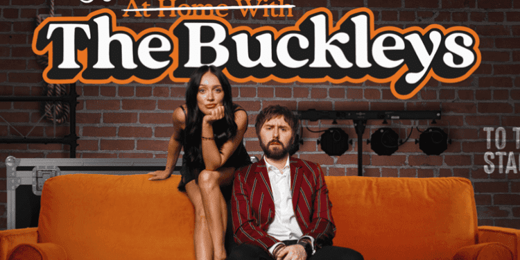 YouTube’un sevilen çifti James ve Clair Buckley’den canlı turne