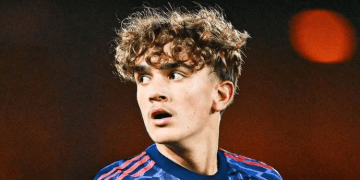 Max Dowman 15 yaşında şampiyonlar ligi tarihine geçti