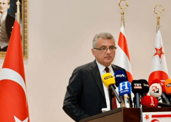 Erhürman, çözüm atmosferi oluşması için 10 maddelik öneri sundu