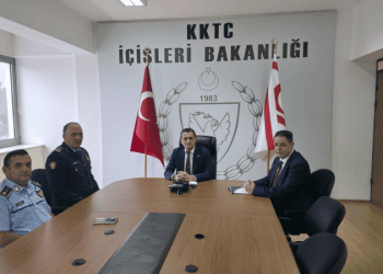 İçişleri Bakanı Oğuz, Polis Genel Müdürü Adalıer ile bir araya geldi