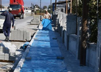 Mesarya Belediyesi, Dörtyol’da altyapı ve kaldırım çalışmalarına başladı