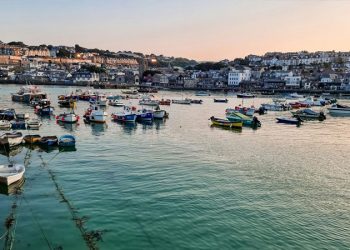 Premier Lig kulüpleri transfer harcamalarına sınır getirecek