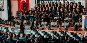 ‘Altın Kalpler’ korosunun konseri kötü hava koşulları nedeniyle ertelendi