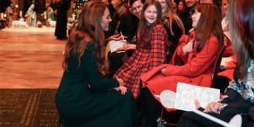 “İnanamıyorum, 90 dakika yedek kulübesinde oturuyorum”