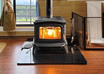 İşçi Partisi’nin Yeni Çevre Planı: Odun sobalarında kısmi yasak ve daha sıkı hava kirliliği standartları yolda