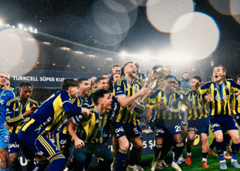 Fenerbahçe’den zafer sonrası ilk mesaj