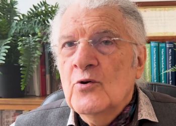 Yerine geleceği hocayı açıkladı!