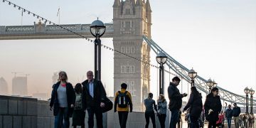 Liverpool, Barcola’yı gündemine aldı