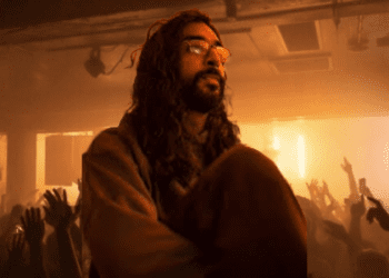 Nikki Nair, ocakta, dört cuma boyunca Phonox sahnesini devralıyor