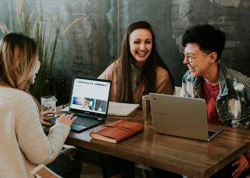 Çalışanların yüzde 84’ü çalıştığı kurumu seviyor