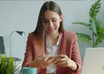 Liverpool, Barcola’yı gündemine aldı