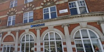 Barclays, işsizlik tahminini yukarı yönlü revize etti