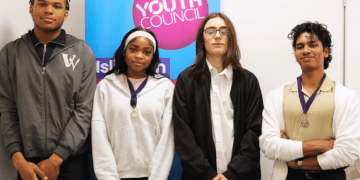Islington’da ‘genç Belediye Başkanı’ seçildi: Zack Yahya göreve başladı