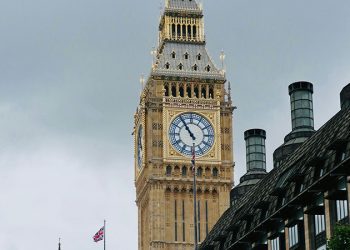 Alonso, Liverpool’un başına geçebilir