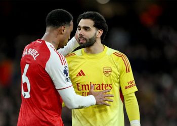 Londra derbisinde Arsenal güldü!