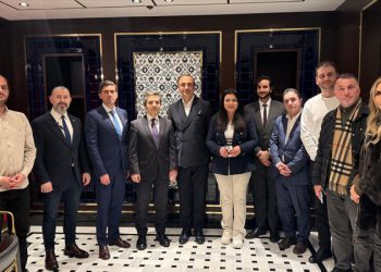 Liverpool performansı sonrası, İngiliz takımlarının radarına girdi