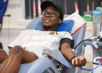 NHS, B negatif kan grubuna sahip Londralıları bağışa çağırdı