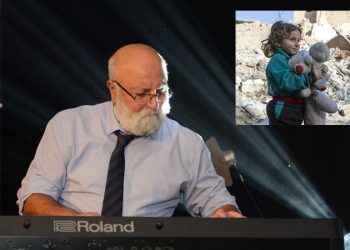 Guardiola: Şampiyonluk yarışı hala devam ediyor