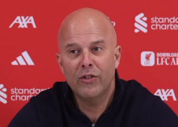 Londra derbisinde Arsenal güldü!