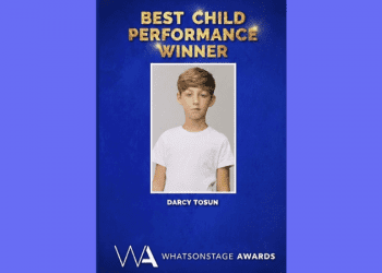 Türk çocuk oyuncu Darcyn Tosun’a, Londra’da “En İyi Çocuk Oyuncu” ödülü