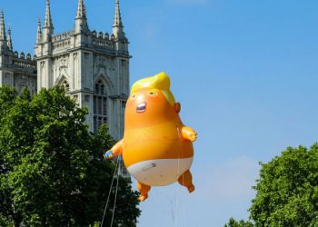 Guardiola: Şampiyonluk yarışı hala devam ediyor