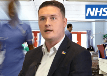 NHS: Acil servis ve tedavi bekleme süreleri uzuyor