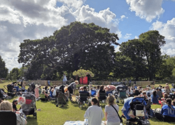 Haringey’de yerel parklarda hibe desteğiyle büyük canlanma