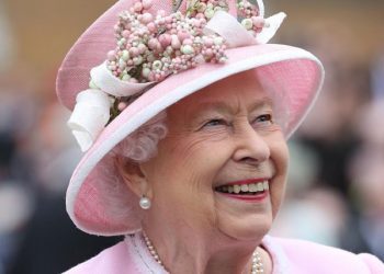 Kraliçe II. Elizabeth için ulusal anıt planı açıklandı