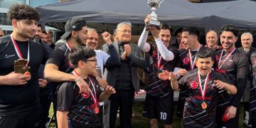 PSG, Liverpool’ı 2-0’lık skorla gönderdi