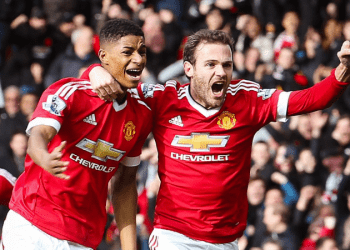 Old Trafford’da,United ilk yarıda bitirdi