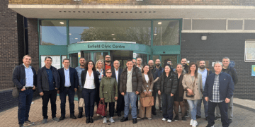 İngiltere’de Ankara Anlaşmalılara ‘insan haklarına aykırı bekletme’ tepkisi