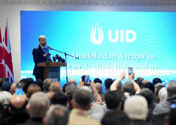 Bilal Erdoğan: İnsanlığın yeni bir pusulaya ihtiyacı var