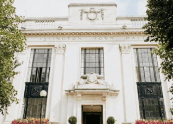 Islington’da, Labour çoğunluğu korurken, Yeşiller yükselişini sürdürdü