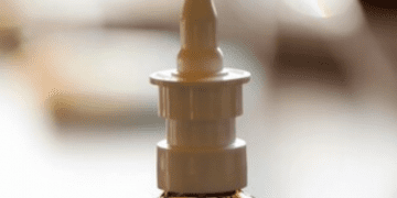 Recommended use of some nasal decongestant sprays limited to five days by UK regulator