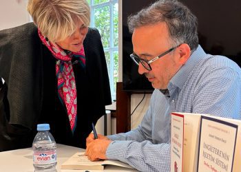 Londra’da Kitap, Fikir ve İş Dünyası Bir Araya Geldi