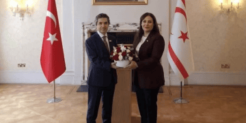 KKTC Londra Temsilciliği, TC Londra Büyükelçiliği’ne ’20 Temmuz’ ziyareti gerçekleştirdi