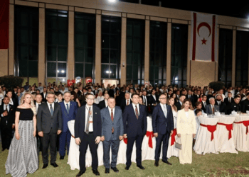 Cumhurbaşkanlığı’nda, ’20 Temmuz Barış ve Özgürlük Bayramı’ resepsiyonu düzenledi