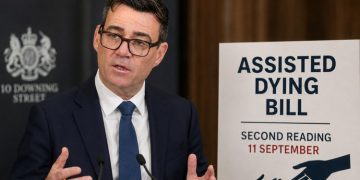 Andy Burnham ötanazi yasa tasarısında oy kullanmayacak