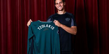 Chelsea, gerilimli bir transfere imza attı