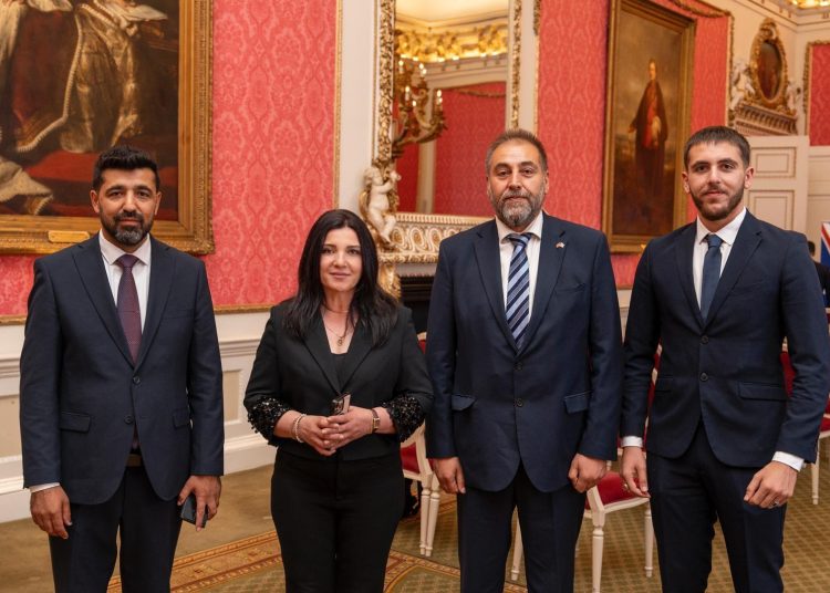 Londra’da barış, insanlık ve küresel dayanışma için güçlü buluşma