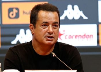 Arsenal Şampiyonlar Ligi’ne galibiyetle başladı